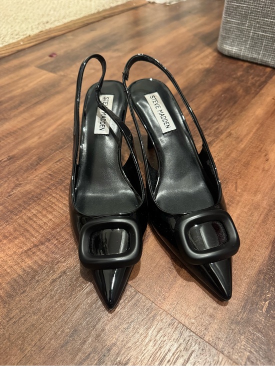Steve Madden Shoes - Steve Madden Black Patent Pointed Toe Slingback Heels with Buckle